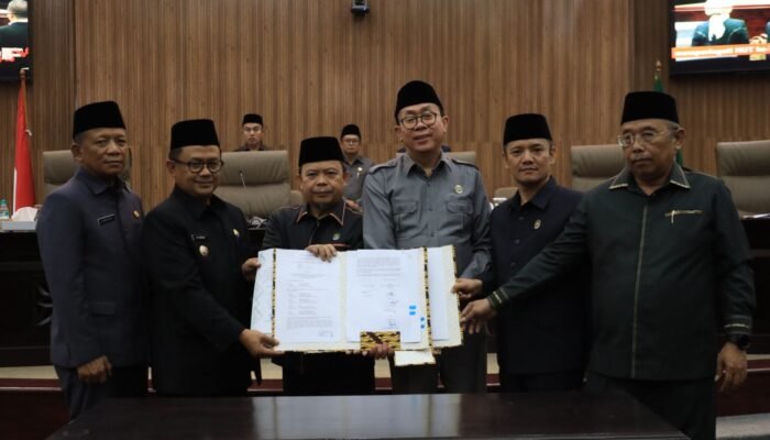 Rapat Paripurna Kesepakatan Perubahan KUA dan Perbuahan PPAS