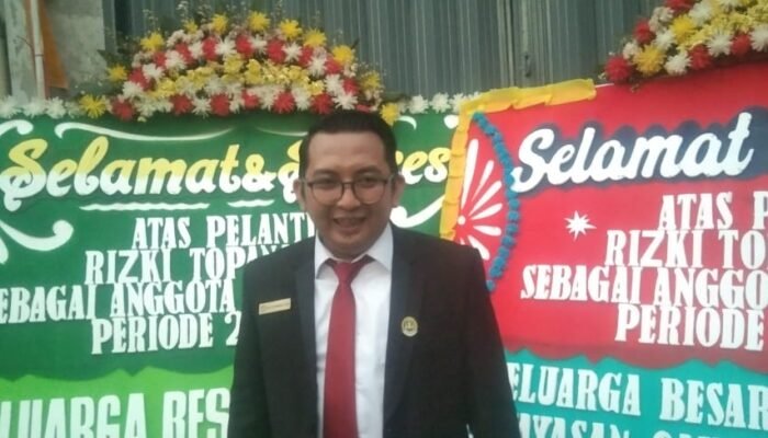 Dilantik Jadi Dewan Baru, Rizky Topananda Siap Mendengarkan Problem Masyarakat