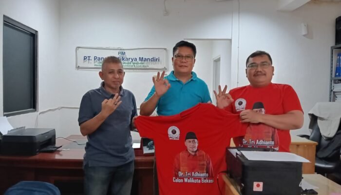 Relawan HORAS TRI Door to Door Rumah Tokoh -Tokoh Batak