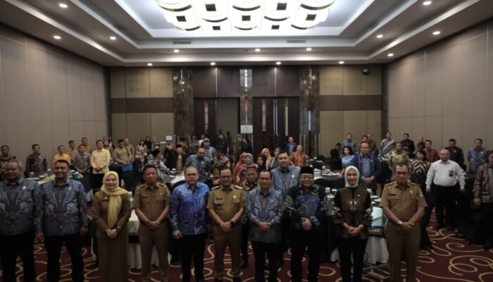 Pj Wali Kota Bekasi Buka Sosialisasi Anti Korupsi kepada Anggota DPRD Kota Bekasi TA 2024