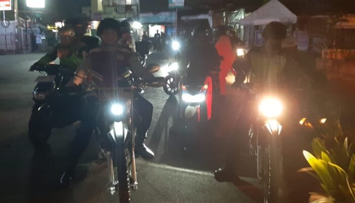 Ciptakan Wilayah Kondusif, Polsek Bekasi Selatan Gelar Patroli