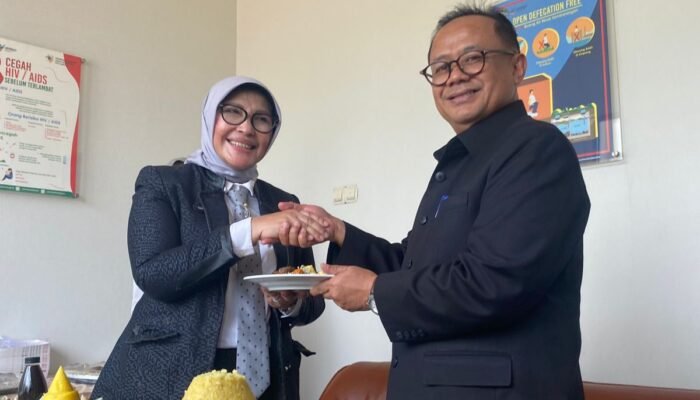 Pj Walikota Bekasi Gani Muhammad Resmikan Layanan Kesehatan Poli Umum