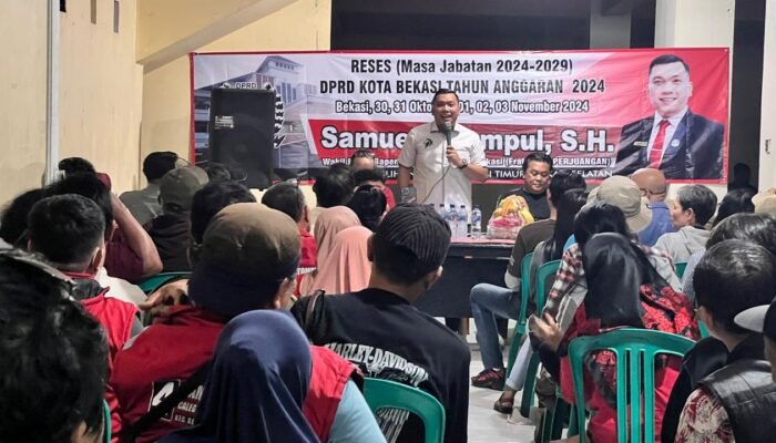 Ratusan Orang Hadiri Reses yang digelar Samuel Sitompul