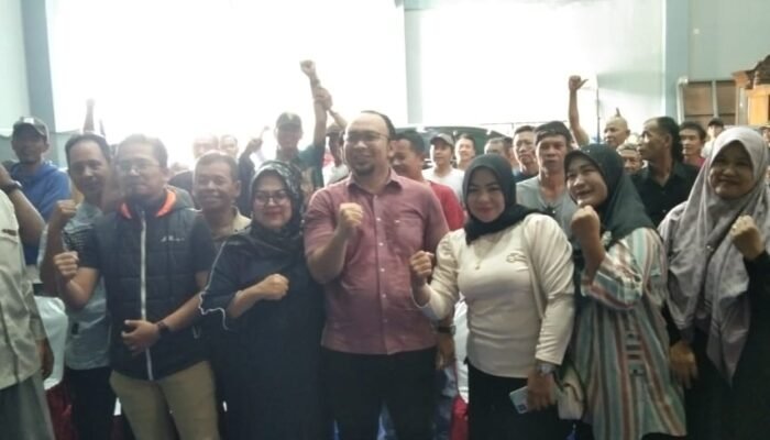 Reses Perdana Di Kaliabang Tengah, Begini Kata H. Nawal Husni