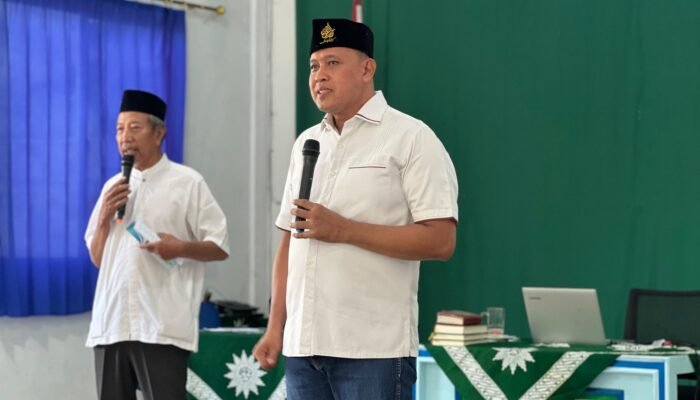 Tri Adhianto Dorong Pemberdayaan Lansia dan Insentif Ustad-Ustadzah di Kota Bekasi