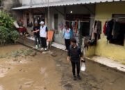 Banjir Melanda Bekasi Jaya, Tri Adhianto Kunjungi Warga Usai Deklarasi