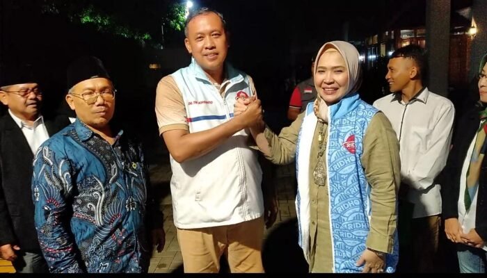 Kecewa dengan Kepemimpinan, Belasan Kader PPP Bekasi Alihkan Dukungan ke Tri Adhianto