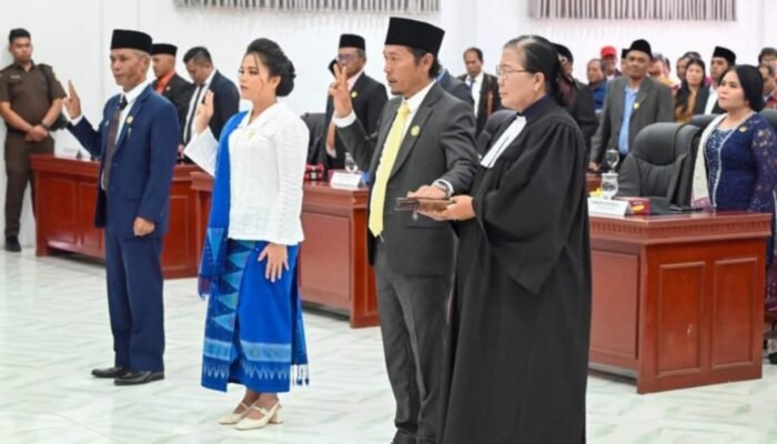 Parulian Simamora Dilantik Ketua DPRD Kabupaten Humbahas Ta. 2024 -2029