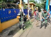 Ajak Peduli Kebersihan dan Kesehatan, Babinsa Jatiluhur Bersama Warga Gelar Karya Bakti