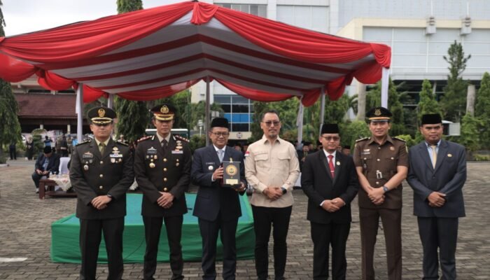 Pimpin Upacara Hari Bela Negara, Pj Wali Kota Bekasi Bacakan Sambutan Presiden Prabowo Subianto