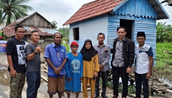 Tim Rescue Baznas Peduli Kunjungi Rumah Nenek Mina