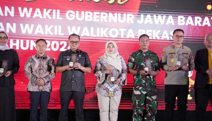 Pj. Wali Kota Hadiri Rapat Evaluasi Pelaksanaan Pemilukada oleh KPU Kota Bekasi