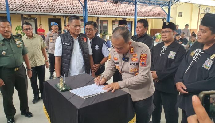 Jaga Keharmonisan Sesama Perguruan Silat di Sragen, Kapolres Gandeng 4 Tokoh Perguruan Silat