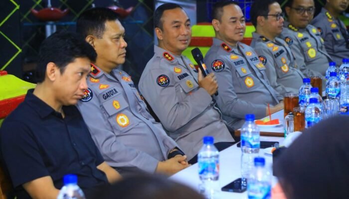 Kadiv Humas Polri Silaturahmi Bersama Wartawan, Perkuat Sinergi dalam Penyampaian Informasi