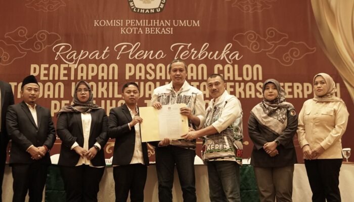 Resmi! KPU Tetapkan Tri Adhianto dan Abdul Harris Bobihoe sebagai Wali Kota dan Wakil Wali Kota Terpilih 2024 – 2029