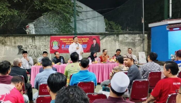 Reses pertama H. Anton Perjuangkan Pembangunan SMP dan SMA Negeri di Kelurahan Sumur Batu