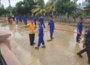 Tim Pos Terpadu PGIS Turunkan Pasukan Bersih Lingkungan Duren Jaya Pasca Banjir