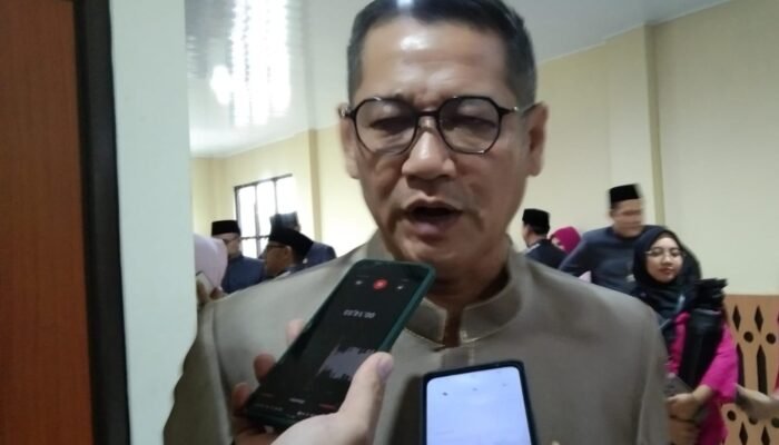 Keterbatasan Armada Pengangkut Sampah Di Bekasi Timur, Begini Kata Dariyanto