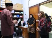 Wali Kota Bekasi Tindaklanjuti Kasus Obat Kadaluarsa di Puskesmas Rawa Tembaga