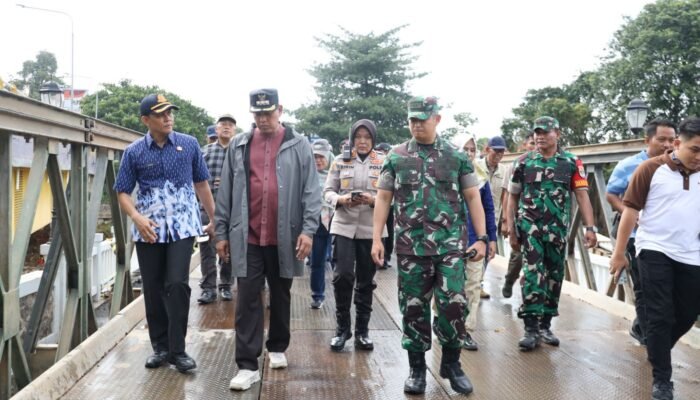 Jembatan Sementara Kemang Pratama Kembali Di Buka