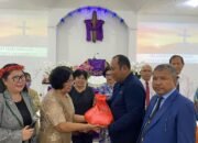 Pasca Pemulihan Banjir, Pos Terpadu PGIS Serahkan Paket Sembako Kepada Jemaat Gemindo 