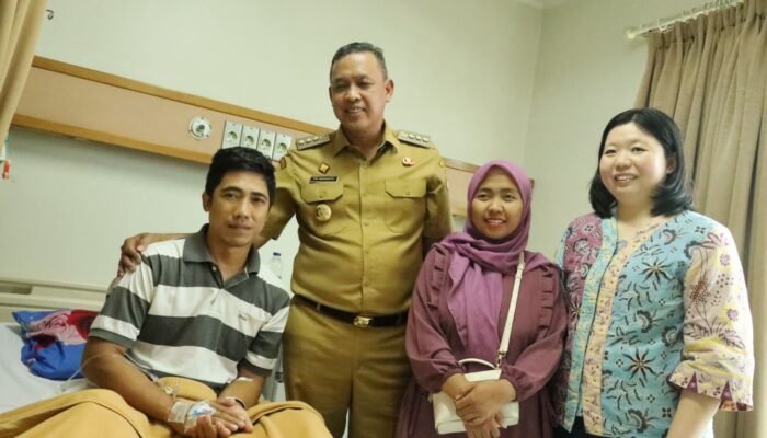Satpam Korban Penganiayaan di RS Mitra Keluarga Bekasi Barat. Wali Kota Bekasi: Oknum Harus Diproses Hukum