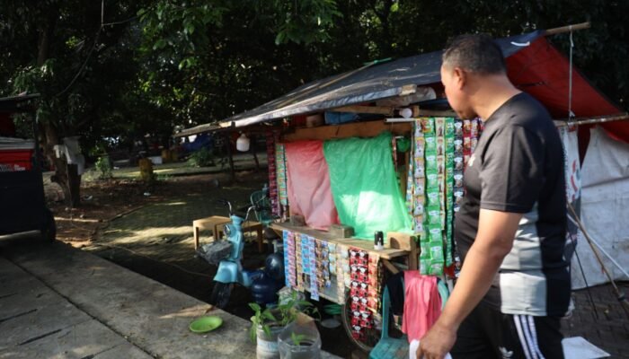 Wali Kota Bekasi Sidak ke Hutan Kota Alun-Alun M. Hasibuan: Soroti Kondisi dan Tindak Tegas Pedagang Liar