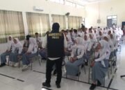 Satgas TMMD Sosialisasikan Bahaya Narkoba dan Pernikahan Dini