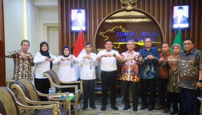Gubernur Sumsel dan Rektor UNSRI Bahas Kerja Sama Kelembagaan dan Transportasi Mahasiswa