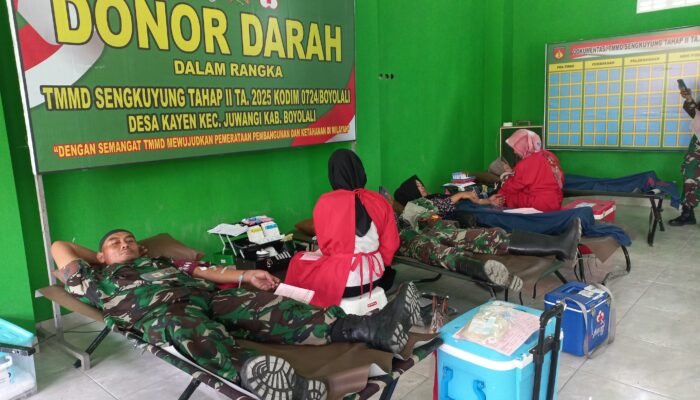 Tak Hanya Fokus Buat Jalan TMMD Juga Gelar Donor Darah