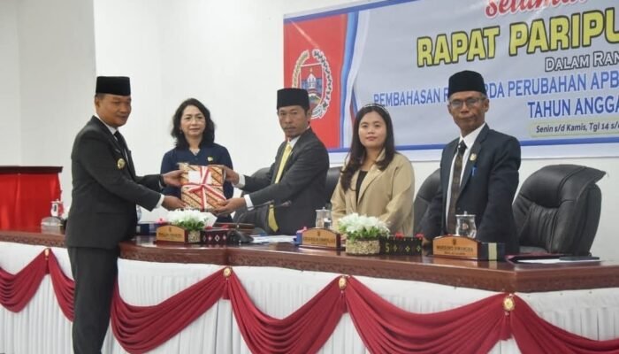Bupati Humbahas Sampaikan Nota Pengantar P-APBD Ta. 2025