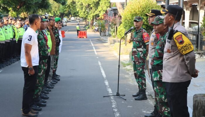 Kodim 0724/Boyolali Bersama Polres Amankan Kunjungan Kerja Wapres Gibran di Kantor Pos Boyolali