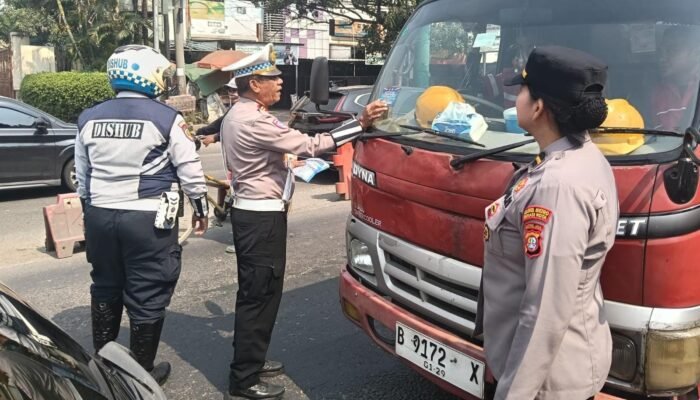 Awasi Operasi Patuh Jaya 2025, Polres Metro Bekasi Kota Pantau Posko dan Unit Medan Satria