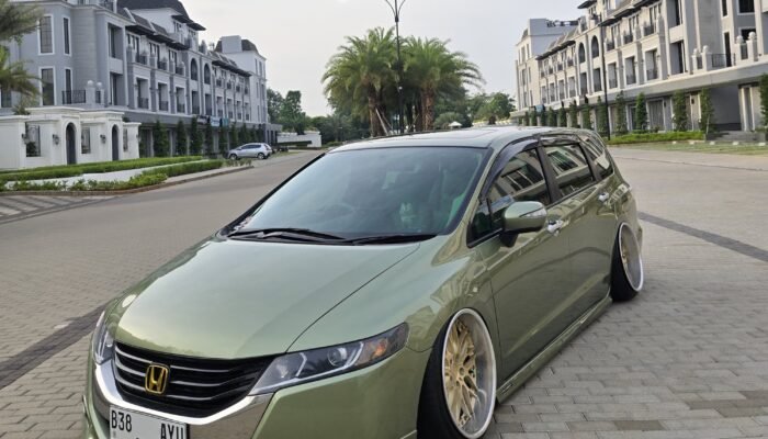 Modifikasi Elegan Honda Odyssey RB3, MPV Rasa VIP Milik Endi Suhendri