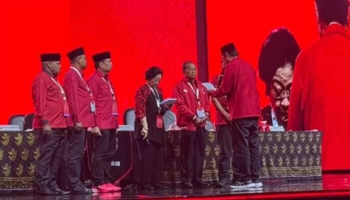 Megawati Soekarnoputri Kembali Dikukuhkan Sebagai Ketum DPP PDI Perjuangan Periode 2025 – 2030