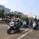 Bareng Komunitas Vespa, Wawali Harris Bobihoe Gaungkan Semangat Kemerdekaan